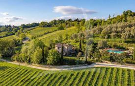 4-zimmer villa 250 m² in Montepulciano, Italien. 1 200 000 €