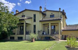 15-zimmer landgut 500 m² in Arezzo, Italien. 1 650 000 €