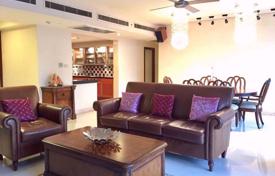 3-zimmer appartements in eigentumswohnungen in Pathum Wan, Thailand. $2 700  pro Woche