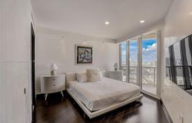Eigentumswohnung – Collins Avenue, Miami, Florida,  Vereinigte Staaten. $2 890 000