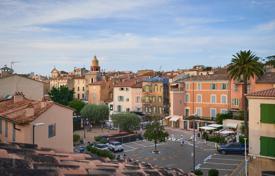 Wohnung – Saint-Tropez, Côte d'Azur, Frankreich. 1 450 000 €