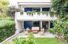 Villa – Vouliagmeni, Attika, Griechenland. 5 600 €  pro Woche