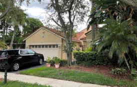 Haus in der Stadt – Weston, Florida, Vereinigte Staaten. $735 000