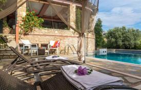 4-zimmer villa 180 m² in Sithonia, Griechenland. 5 200 €  pro Woche