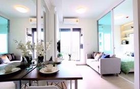 1-zimmer appartements in eigentumswohnungen in Huai Khwang, Thailand. $118 000