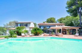 8-zimmer villa 430 m² in Mougins, Frankreich. 3 290 000 €