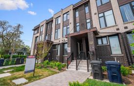 9-zimmer stadthaus in North York, Kanada. C$1 452 000