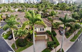 Einfamilienhaus – Aventura, Florida, Vereinigte Staaten. $750 000