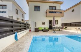 Villa – Paralimni, Famagusta, Zypern. 320 000 €