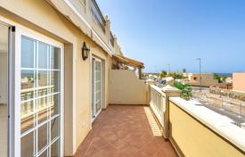 2-zimmer wohnung 82 m² in Palm-Mar, Spanien. 390 000 €