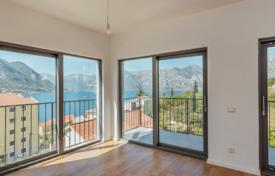 Wohnung – Dobrota, Kotor, Montenegro. 300 000 €