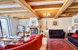 7-zimmer wohnung in Saint-Martin-de-Belleville, Frankreich. 990 000 €