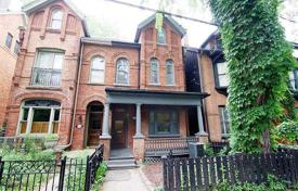 Stadthaus – Old Toronto, Toronto, Ontario,  Kanada. C$1 753 000