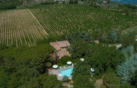 Farm in Bucine, Italien. 2 900 000 €