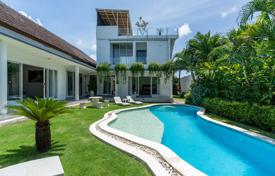 5-zimmer villa 450 m² in Canggu, Indonesien. $499 000