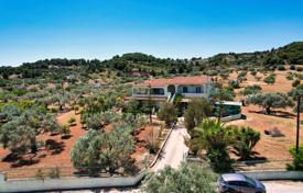 5-zimmer villa 405 m² in Kranidi, Griechenland. 350 000 €