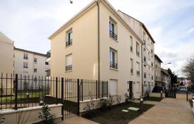 Wohnung – Argenteuil, Ile-de-France, Frankreich. From 241 000 €