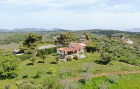 4-zimmer villa 210 m² auf der Peloponnes, Griechenland. 300 000 €