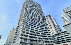 Wohnung – Capreol Court, Old Toronto, Toronto,  Ontario,   Kanada. C$824 000