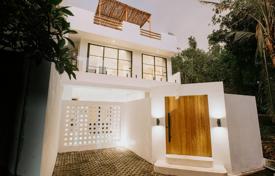 3-zimmer villa 250 m² in Tumbak Bayuh, Indonesien. $431 000