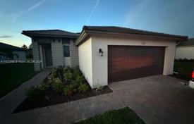 Haus in der Stadt – Corkscrew, Collier County, Florida,  Vereinigte Staaten. $549 000