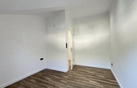 4-zimmer villa 140 m² in Kemer, Türkei. 16 492 000 TRY