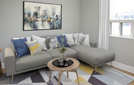 9-zimmer haus in der stadt in Old Toronto, Kanada. C$1 289 000