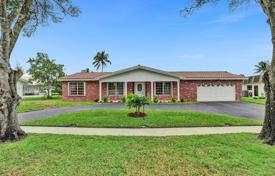 Haus in der Stadt – Plantation, Broward, Florida,  Vereinigte Staaten. $760 000