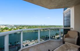 Wohnung – Miami Beach, Florida, Vereinigte Staaten. $998 000