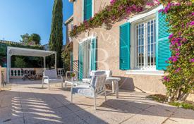 9-zimmer villa in Cap d'Antibes, Frankreich. 2 330 000 €