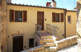Wohnung – Cetona, Toskana, Italien. 565 000 €