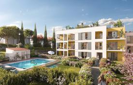 Wohnung – Juan-les-Pins, Antibes, Côte d'Azur,  Frankreich. From 745 000 €