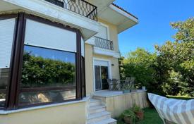 5-zimmer villa 600 m² in Sarıyer, Türkei. 153 528 000 TRY
