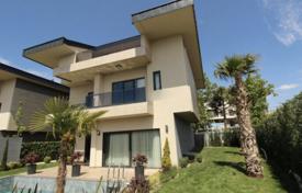 4-zimmer villa 290 m² in Beylikdüzü, Türkei. 83 015 000 TRY