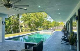 Haus in der Stadt – West End, Miami, Florida,  Vereinigte Staaten. $1 750 000