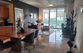 2-zimmer appartements in eigentumswohnungen 101 m² in Miami, Vereinigte Staaten. $725 000