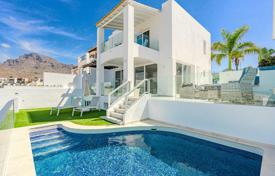 5-zimmer villa 340 m² in Costa Adeje, Spanien. 1 790 000 €