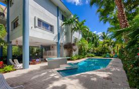 Villa – Key Biscayne, Florida, Vereinigte Staaten. $3 150 000