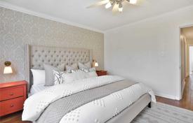 6-zimmer stadthaus in Toronto, Kanada. C$1 301 000