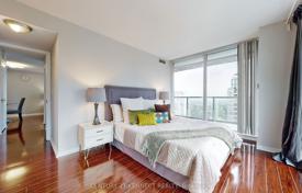 5-zimmer wohnung in Yonge Street, Kanada. C$1 060 000