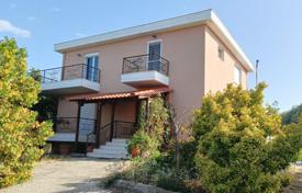 Haus in der Stadt – Agia Triada, Administration of the Peloponnese, Western Greece and the Ionian Islands, Griechenland. 460 000 €