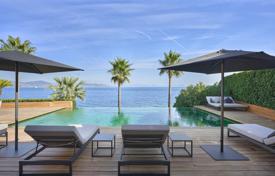 Einfamilienhaus – Saint-Tropez, Côte d'Azur, Frankreich. 67 000 €  pro Woche