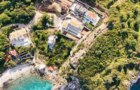 Grundstück in Reževići, Montenegro. 405 000 €