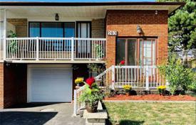 10-zimmer stadthaus in North York, Kanada. C$1 287 000