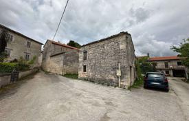 5-zimmer haus in der stadt 220 m² in Poreč, Kroatien. 355 000 €