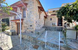 Haus in der Stadt – Peloponnes, Griechenland. 220 000 €