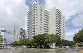 1-zimmer penthaus 64 m² in Miami, Vereinigte Staaten. $358 000