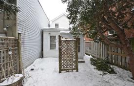 2-zimmer haus in der stadt in Old Toronto, Kanada. C$2 211 000