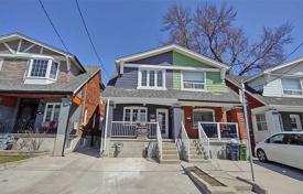 4-zimmer stadthaus in East York, Kanada. C$1 501 000