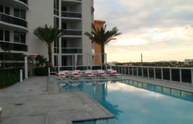 Eigentumswohnung – North Miami Beach, Florida, Vereinigte Staaten. $1 190 000